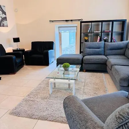 Holiday home Ballycrystal House Getaway Bunclody
