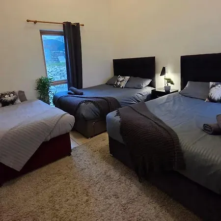 Ballycrystal House Getaway Ferienhaus *